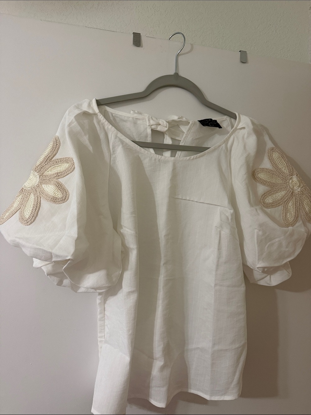 White Puff-Sleeve Blouse with Floral Applique